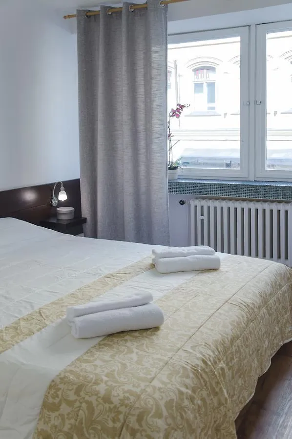 Modern Apartment Dlouha Prague Czech Republic